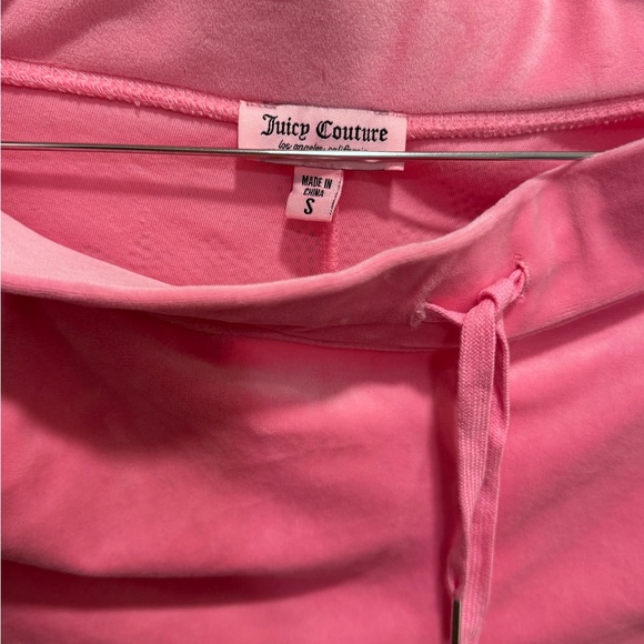 NWOT Juicy Couture Pink Joggers with Rhinestone Logo - Picture 3 of 4